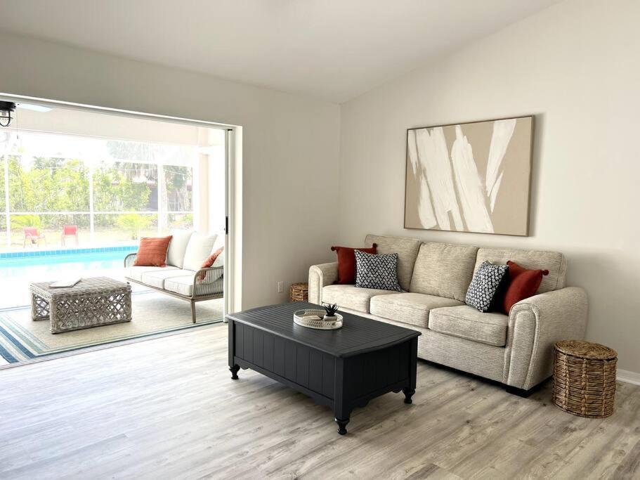 Beautiful Spacious Home! Close To Beaches - Heated Private Pool Englewood Bagian luar foto