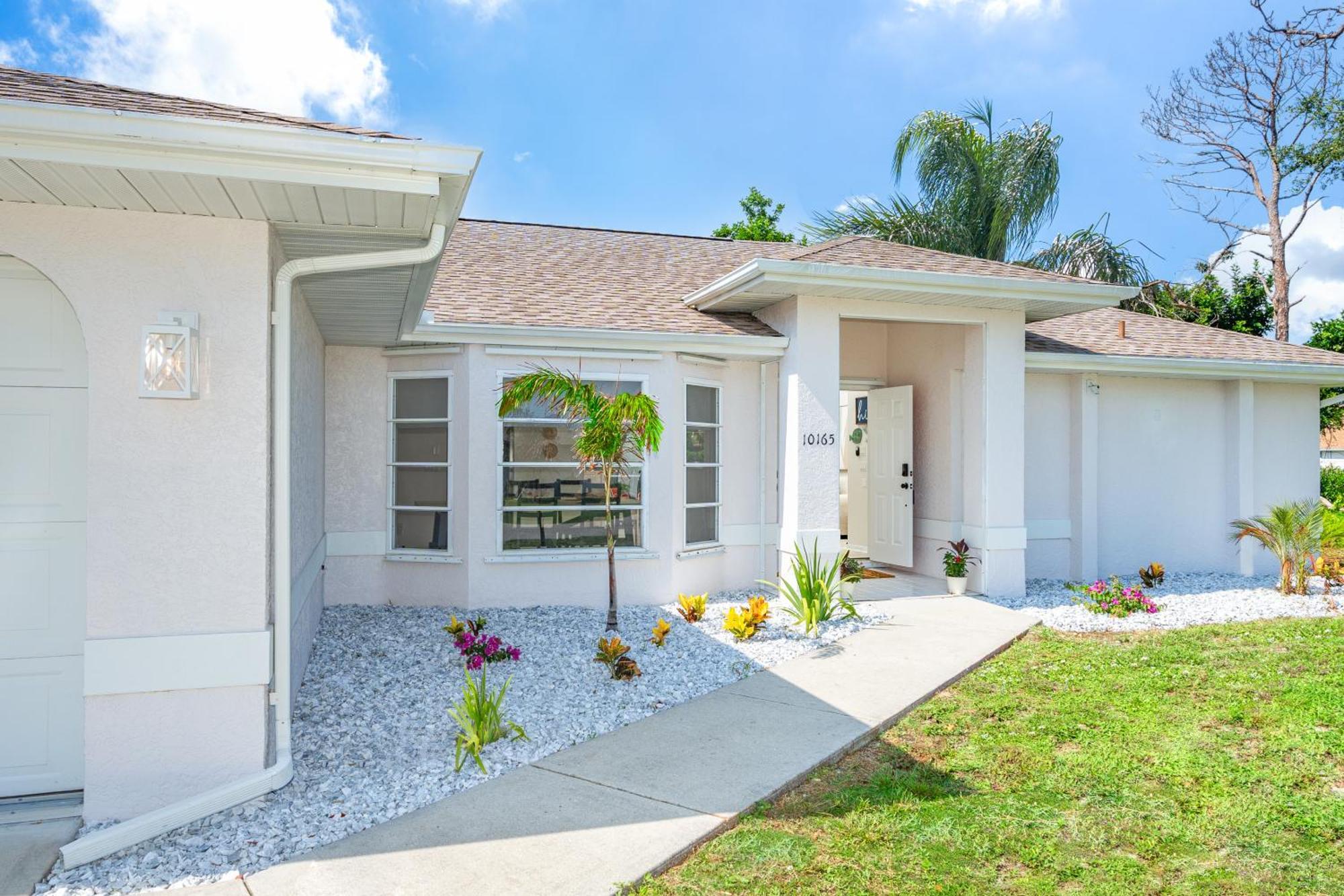 Beautiful Spacious Home! Close To Beaches - Heated Private Pool Englewood Bagian luar foto